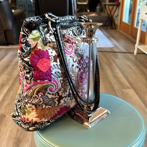 Vera Bradley Medley Tote Patchwork Limit Edition 2010 Shoulder Bag& pouch 2 pcs - Picture 7 of 17